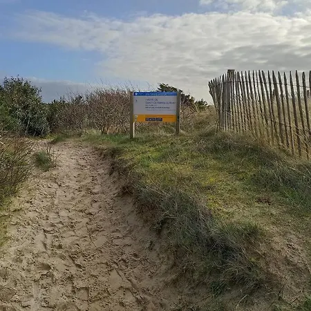 Petite Maison Sur Terrain Clos A 200 M De La Prázdninový dům Saint-Germain-sur-Ay