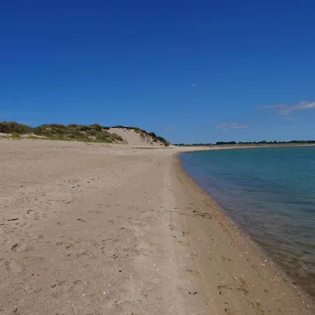 Petite Maison Sur Terrain Clos A 200 M De La Prázdninový dům Saint-Germain-sur-Ay