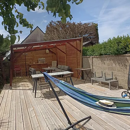 Petite Maison Sur Terrain Clos A 200 M De La Prázdninový dům *