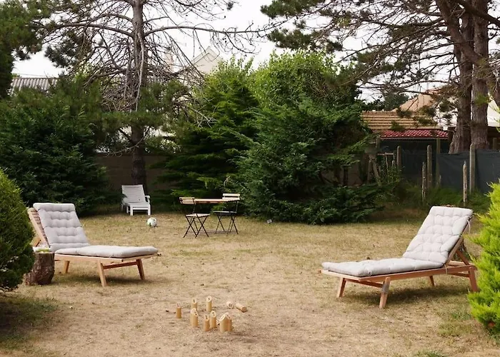 Petite Maison Sur Terrain Clos A 200 M De La Сasa de vacaciones *