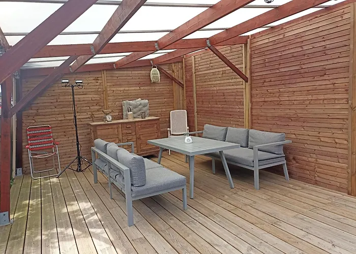 Petite Maison Sur Terrain Clos A 200 M De La Сasa de vacaciones *